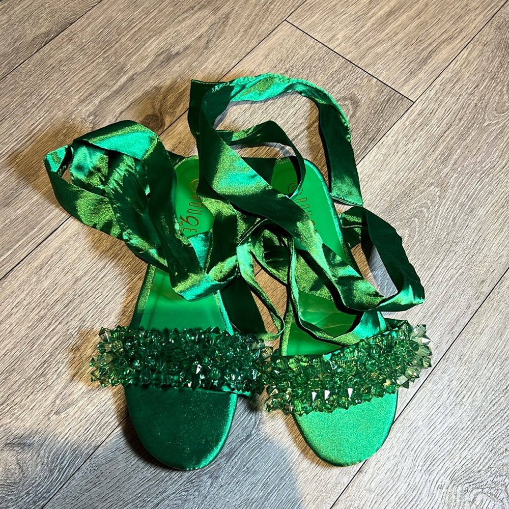 Green shoes women’s flats